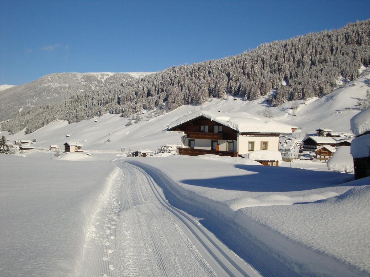 Haus Annemarie Apartments Kartitsch - Hochpustertal Buitenkant foto
