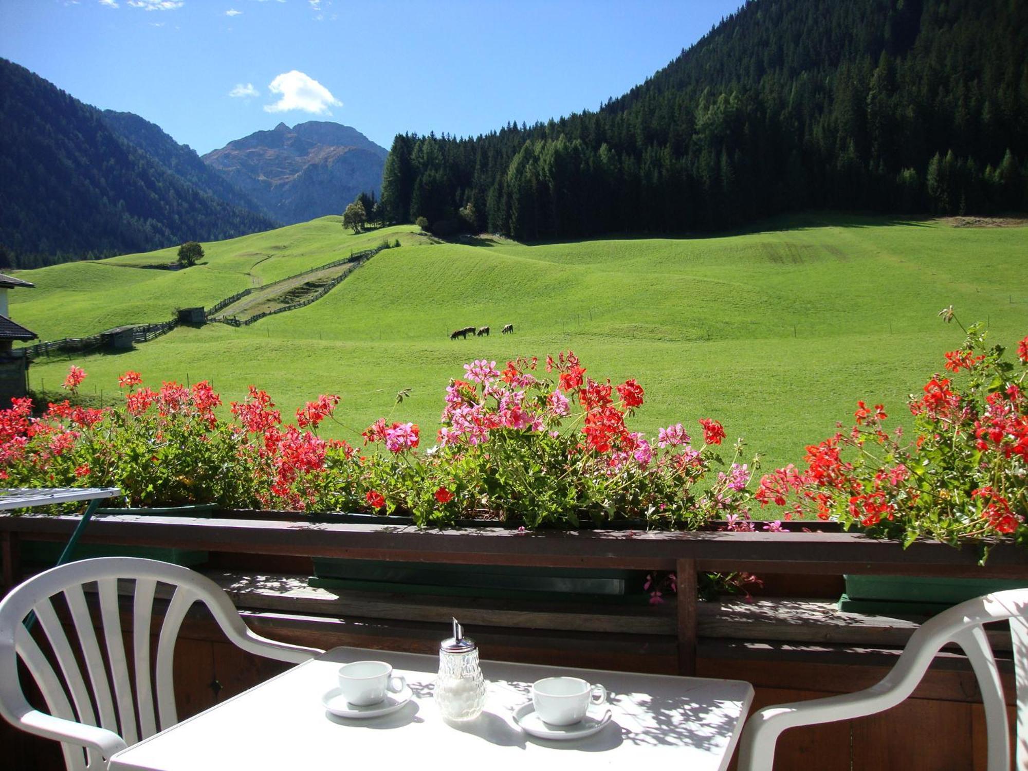 Haus Annemarie Apartments Kartitsch - Hochpustertal Buitenkant foto