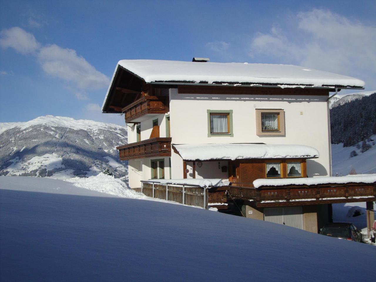 Haus Annemarie Apartments Kartitsch - Hochpustertal Buitenkant foto
